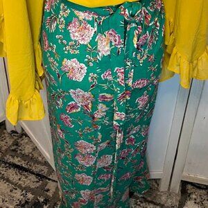 Flowy, Flowery, Full length Skirt